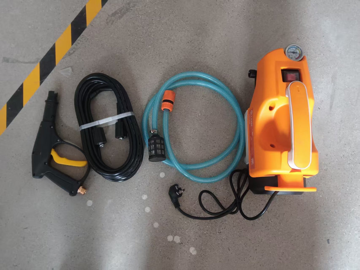 Rongsheng SU7 1600W Electric Portable High Flow Rate Pressure Pump Car Washer with 85/105bar Pressure for Home Use Orange