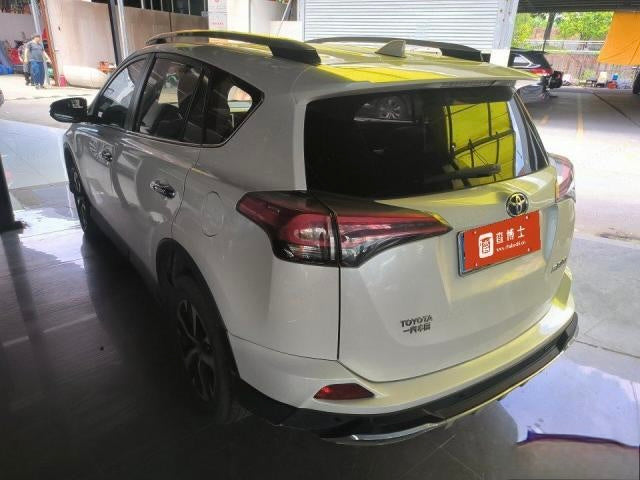 Used 2016 Toyota RAV4 2.0L CVT 2WD Fashion Edition