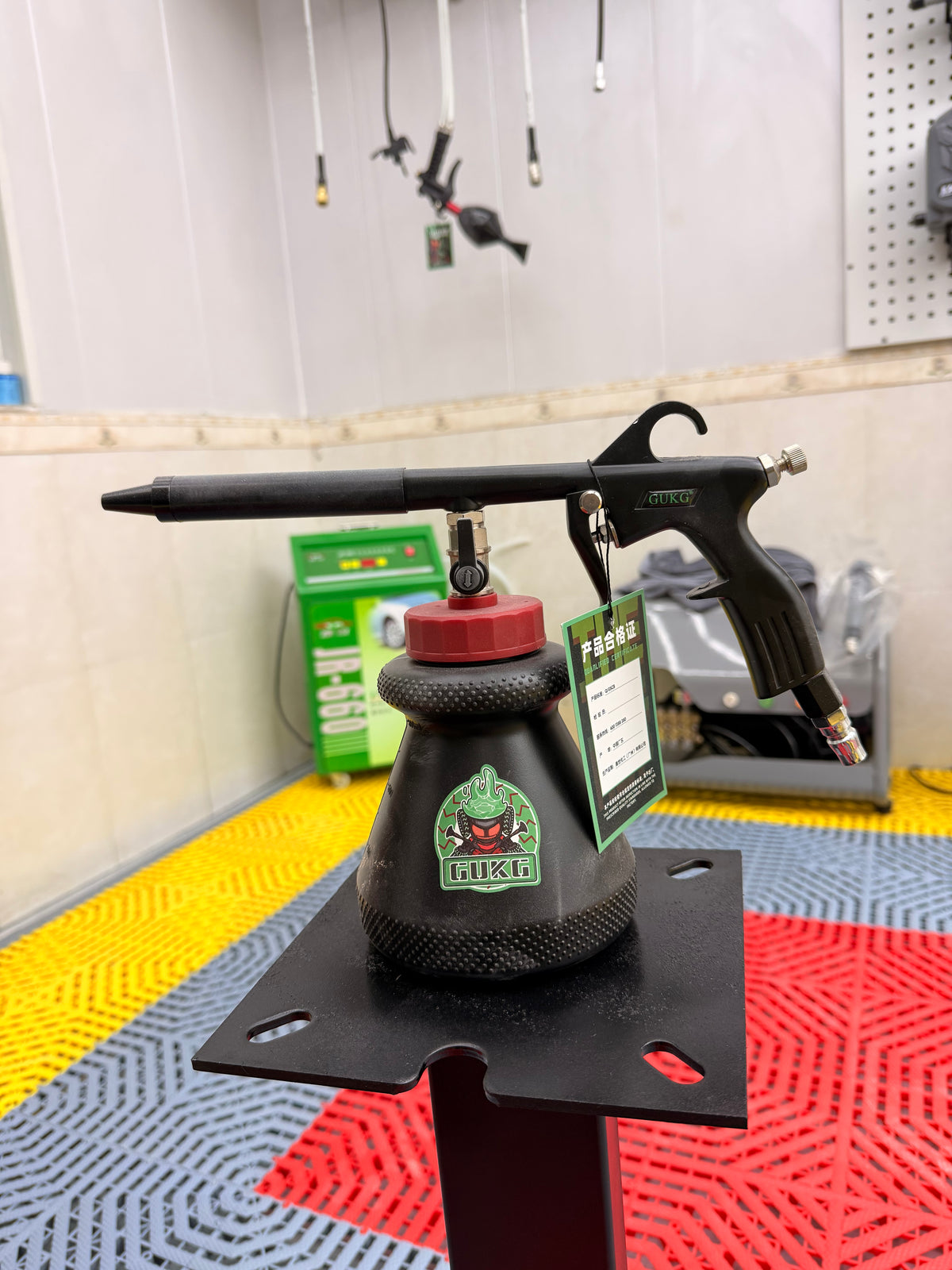 Pneumatic Car Detailing Tornado Gun Interior Cleaning & Foaming Spray Gun