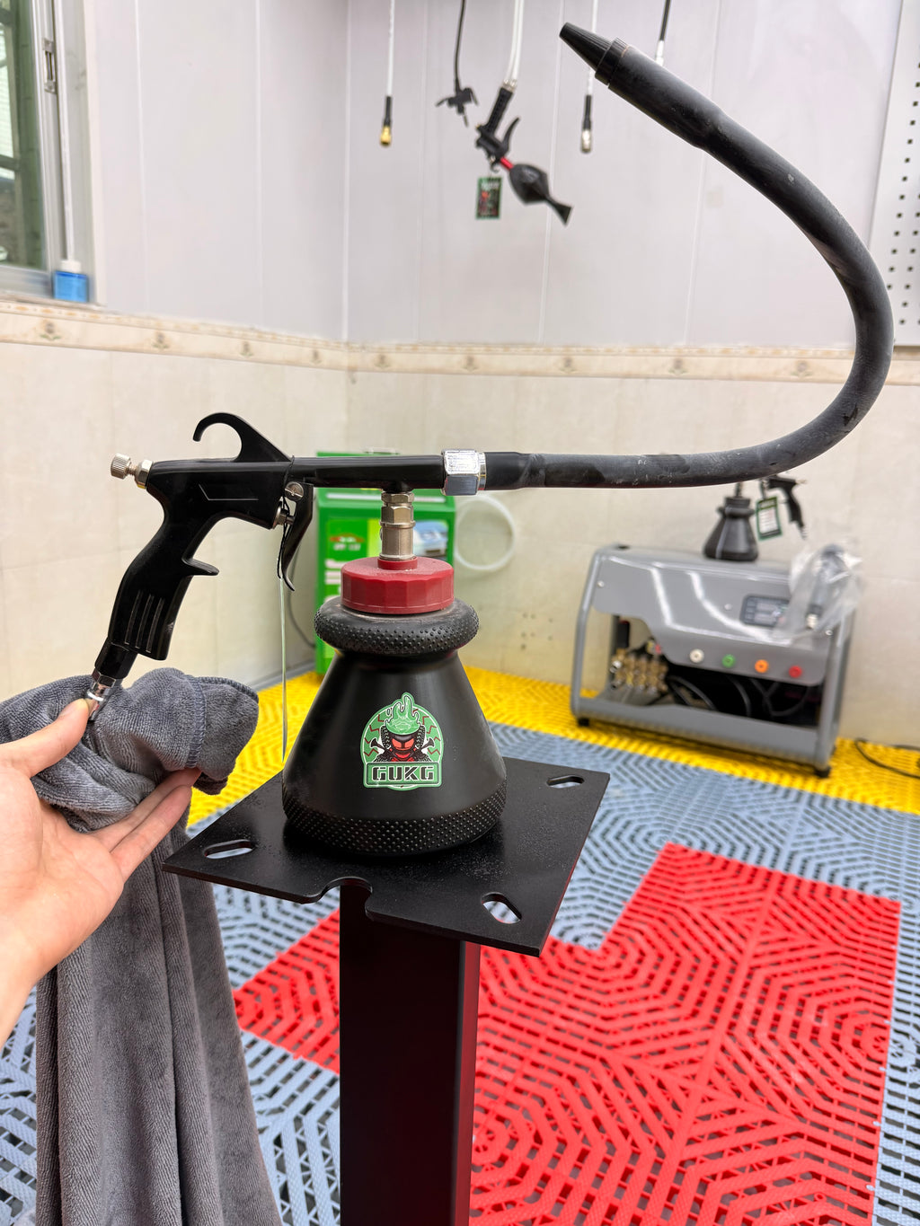 Pneumatic Car Detailing Tornado Gun Interior Cleaning & Foaming Spray Gun