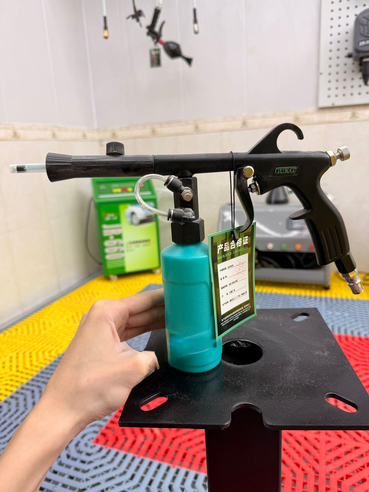 Pneumatic Car Detailing Tornado Gun Interior Cleaning & Foaming Spray Gun